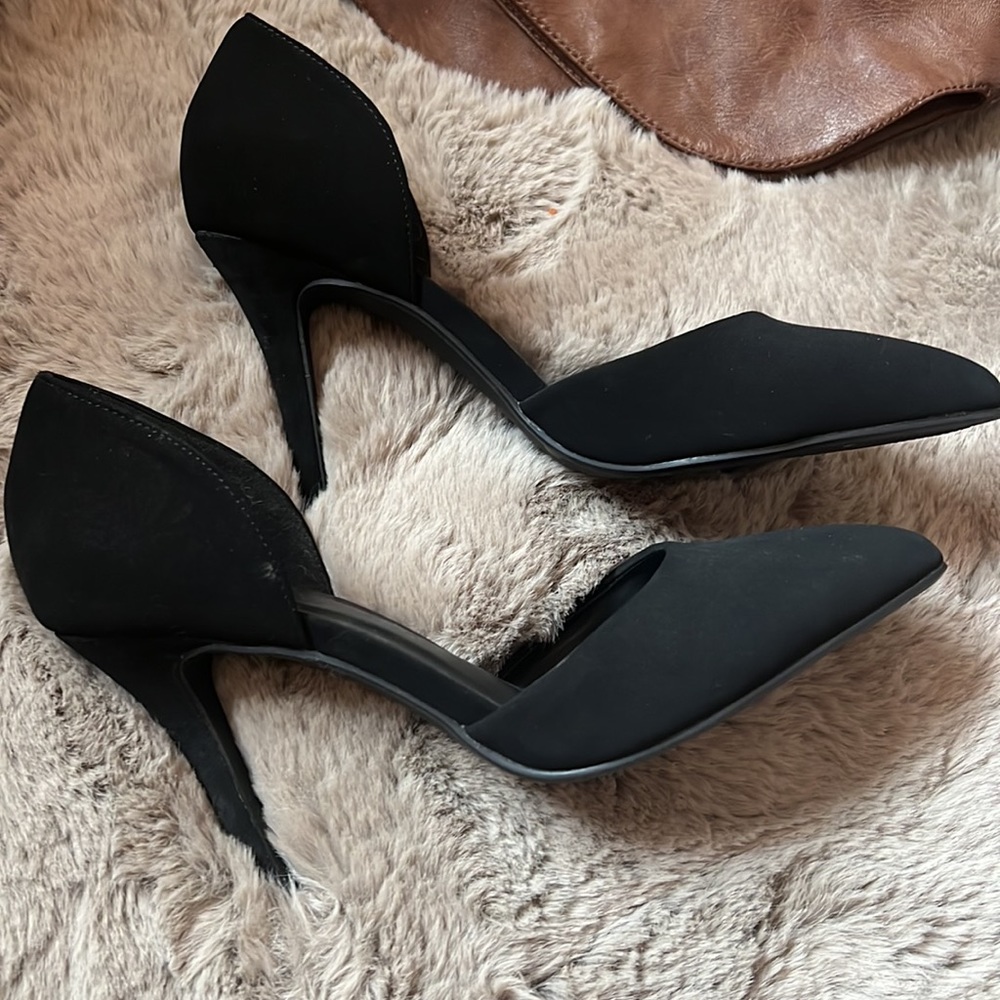 CUTE PUMPS